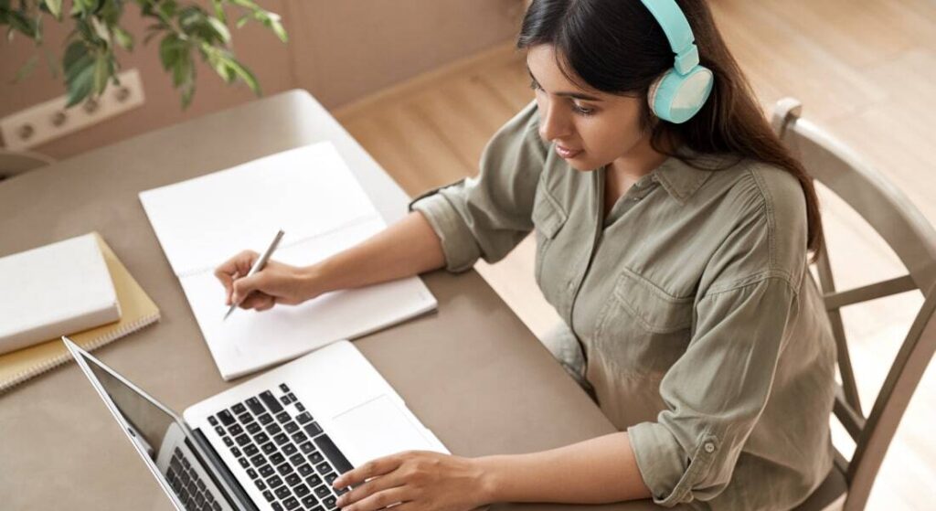 10 Top Certifications and Courses L&D Pros Should Consider!