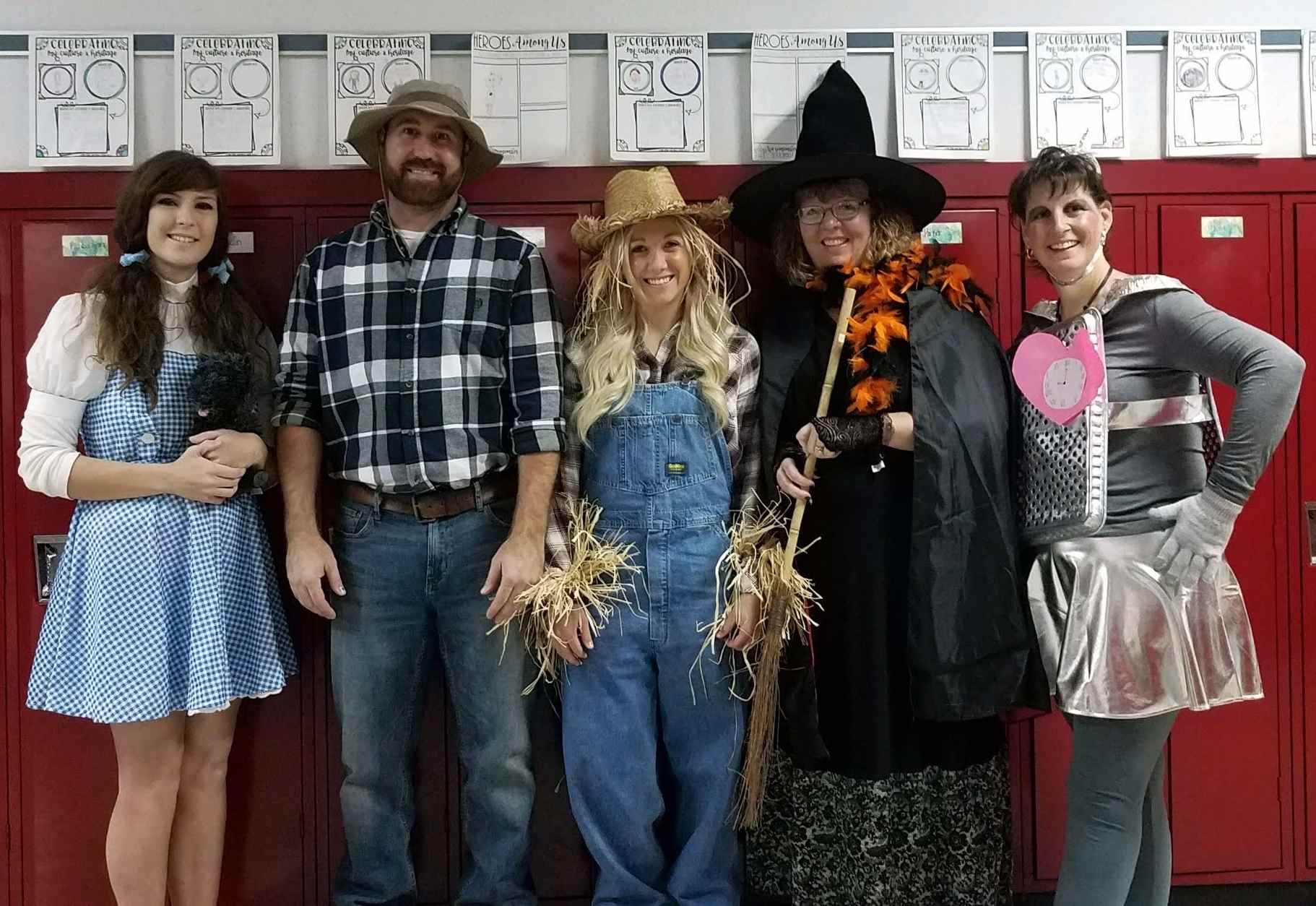 Group of teachers dressed as characters from the Wizard of Oz